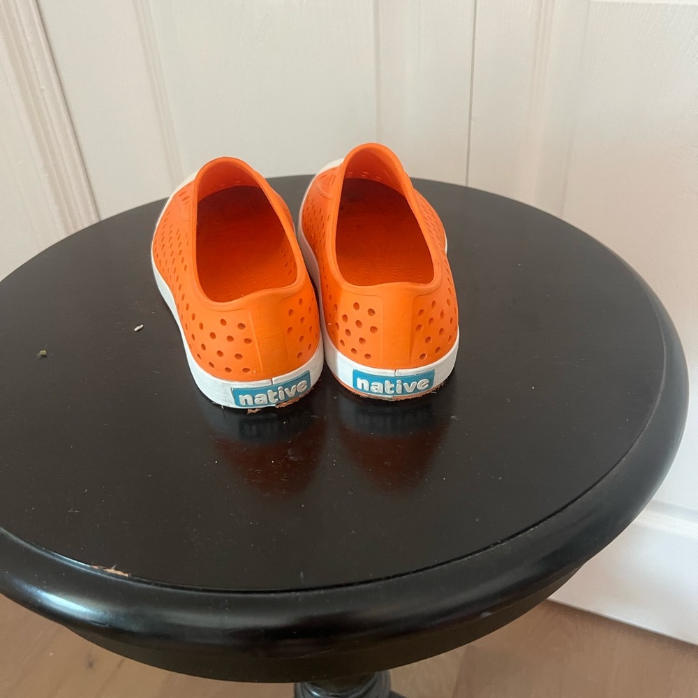 Kids Orange Native Shoes – Jefferson Slip-On Waterproof Sneakers - Picture 3 of 5